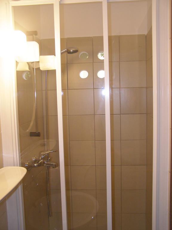 קרק Apartments Dunoti חדר תמונה