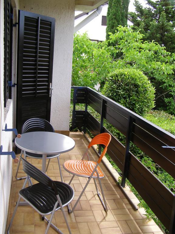 קרק Apartments Dunoti חדר תמונה