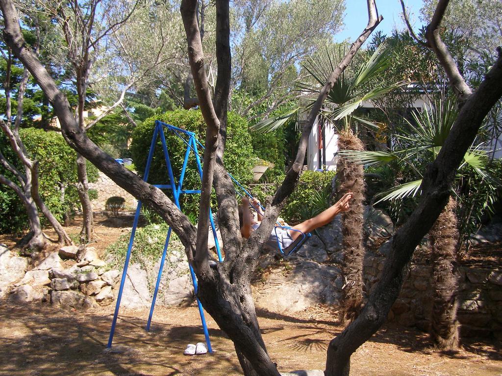 קרק Apartments Dunoti מראה חיצוני תמונה