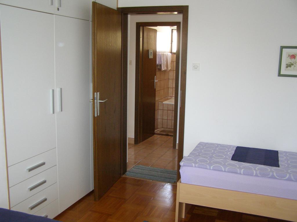 קרק Apartments Dunoti חדר תמונה