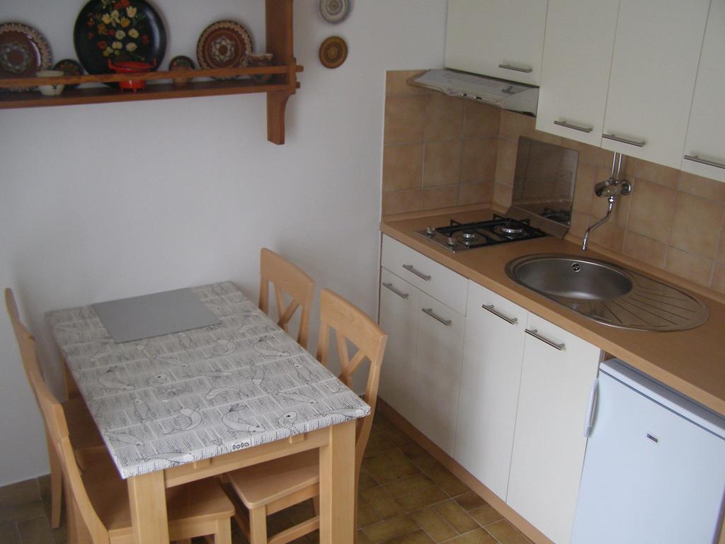 קרק Apartments Dunoti חדר תמונה